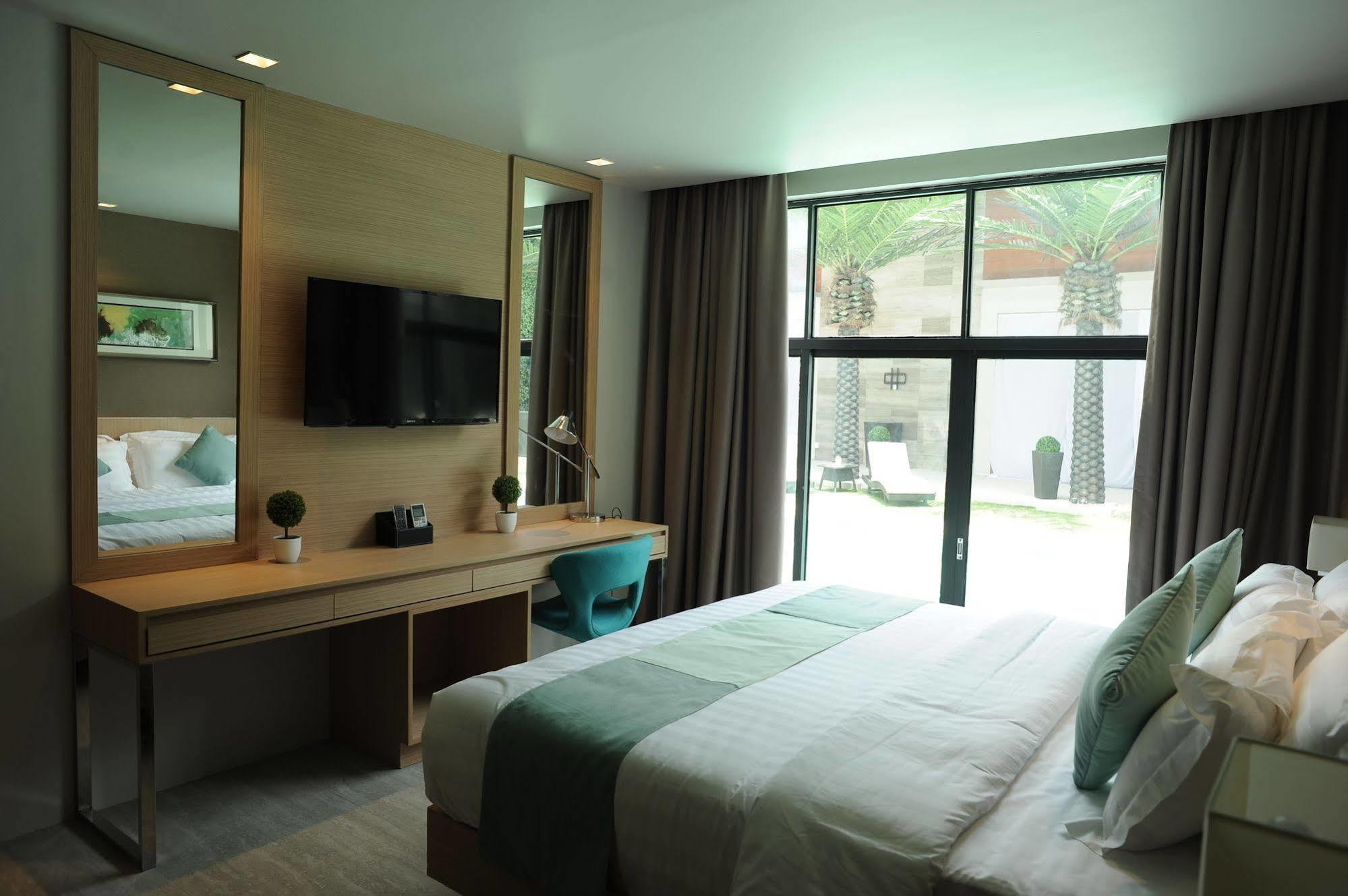 Watergate Boutique Hotel Butuan City Exteriör bild